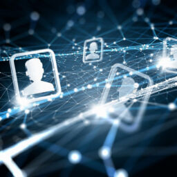 La Relation Client à l'Ère du Numérique : Stratégies, Défis et Opportunités